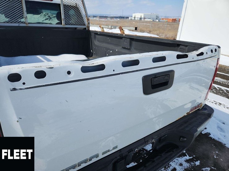 2014-gmc-sierra-2500hd-sle-image-34