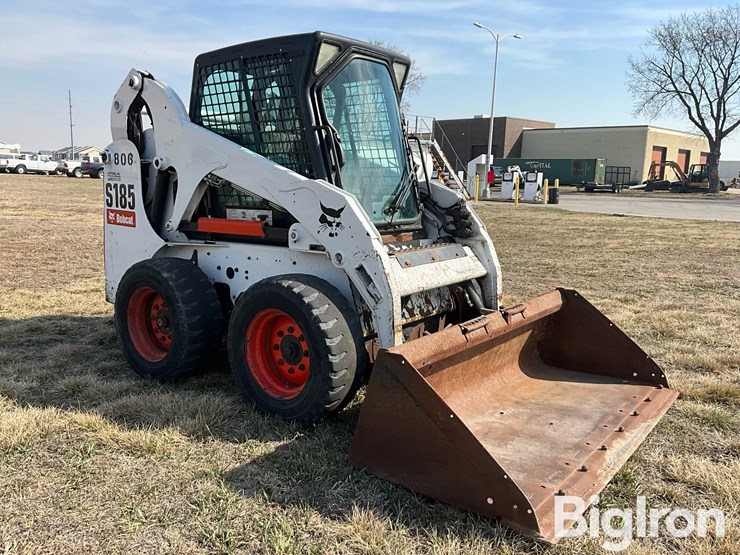 2010-bobcat-s185-image-3