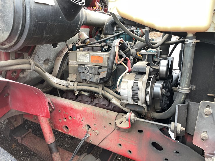 2000-international-4700-image-20