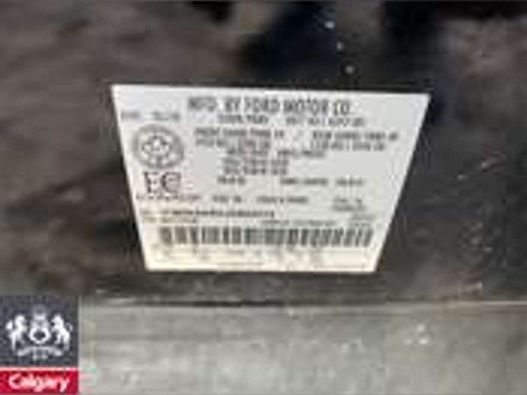 2018-ford-explorer-image-26