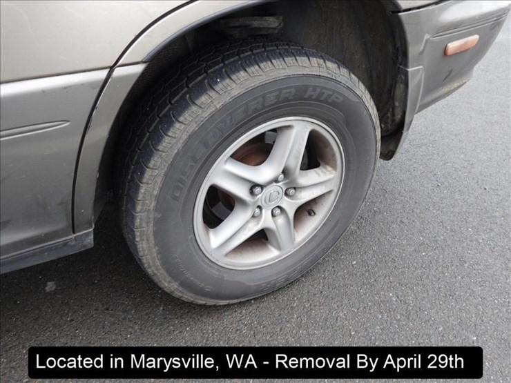 1999-lexus-rx300-image-15