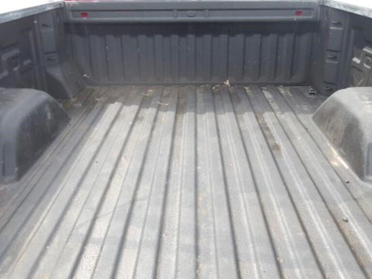 2023-chevrolet-1500-image-31