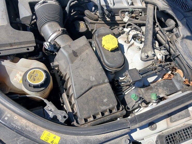 2016-land-rover-range-rover-image-21