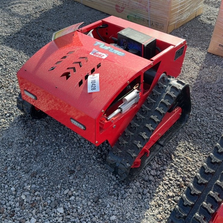 #4092 • FUTURE REMOTE CONTROL MOWER W/ GAS ENGINE