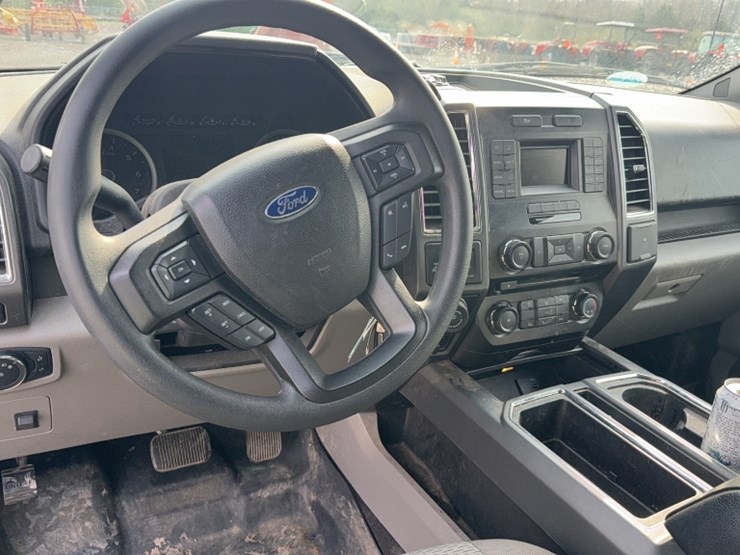 2016-ford-f150-image-21