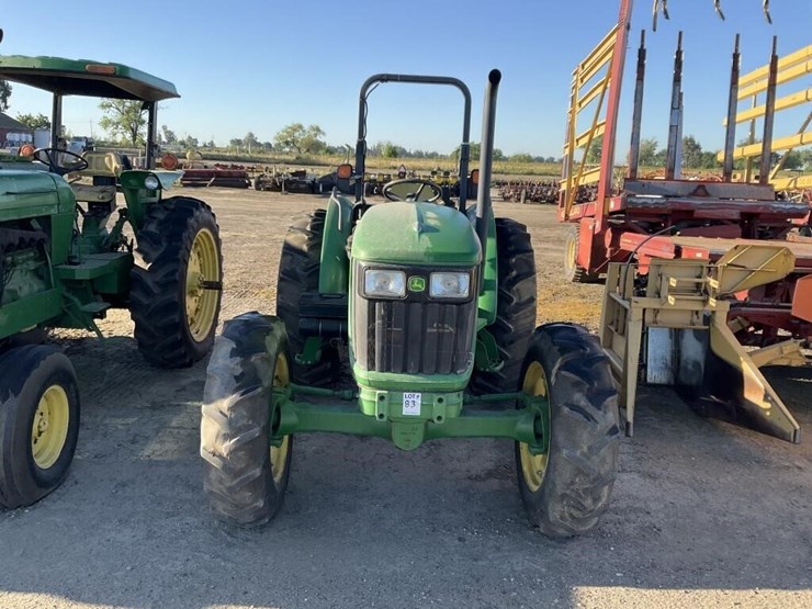 john-deere-5083e-image-19