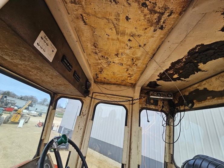 allis-chalmers-440-image-24