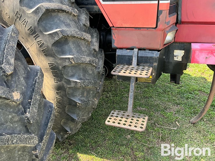 1982-international-5488-image-19