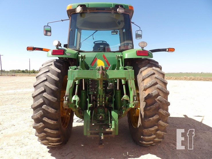 john-deere-8220-image-4