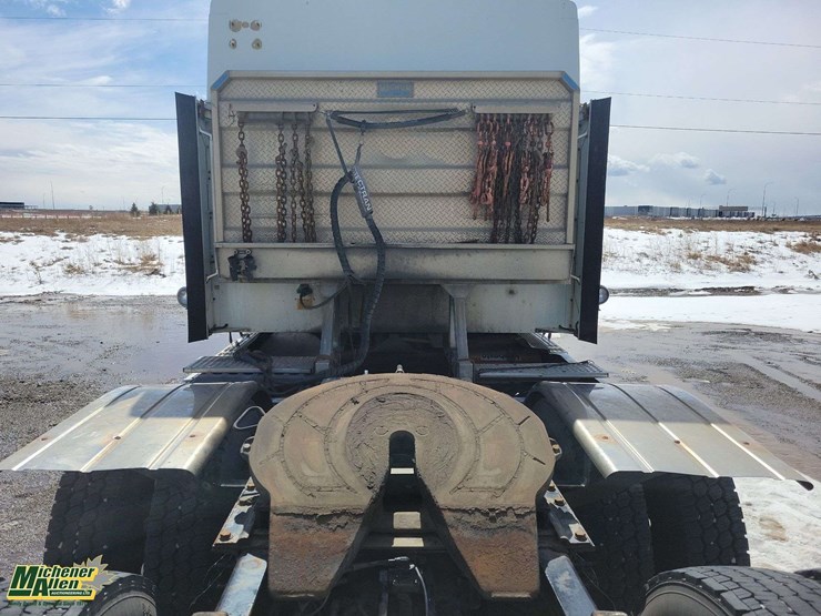 1999-international-9400-image-35