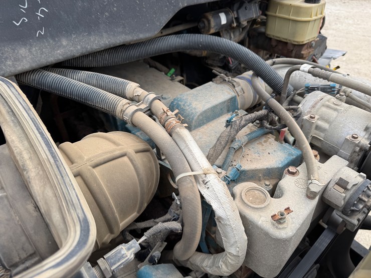 2003-international-durastar-4300-image-24