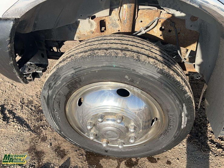 2001-ford-f450-image-10