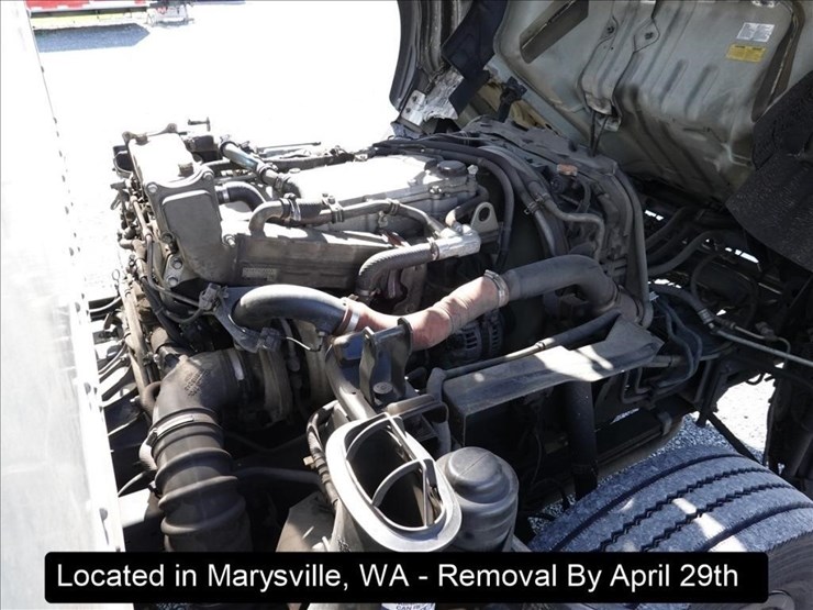 2013-isuzu-nqr-image-25