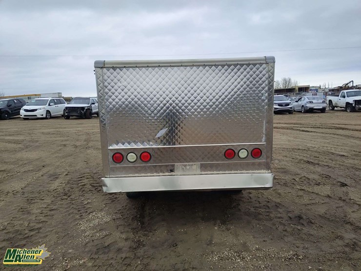 2003-chevrolet-silverado-2500-image-12