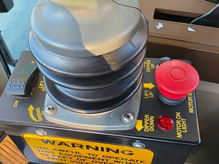 2002-john-deere-6410-image-79