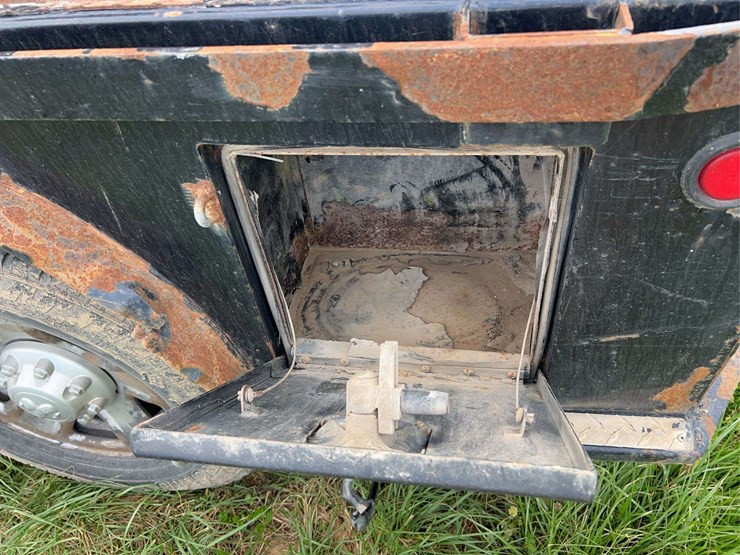 2017-dodge-ram-2500-image-13