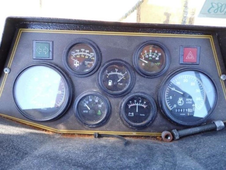 2002-trackless-mt5t-image-12