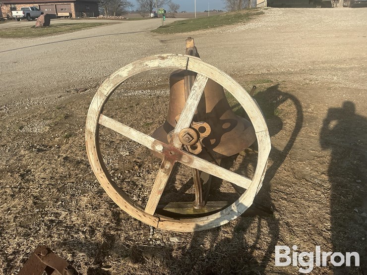 cast-iron-bell-image-4