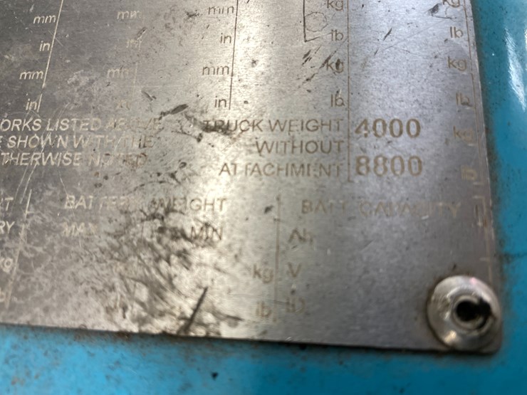 komatsu-fg25c-12-image-17