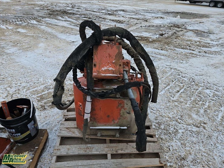 1992-ditch-witch-ht100jd-image-19