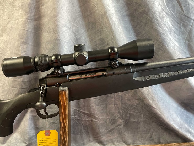 #10143-•-savage-arms-axis-,-30-06-sprg-bolt-action-rifle,-sn:-h625778-image-3