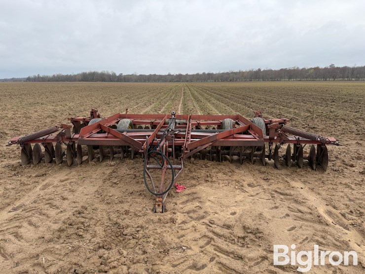 international-470-image-2