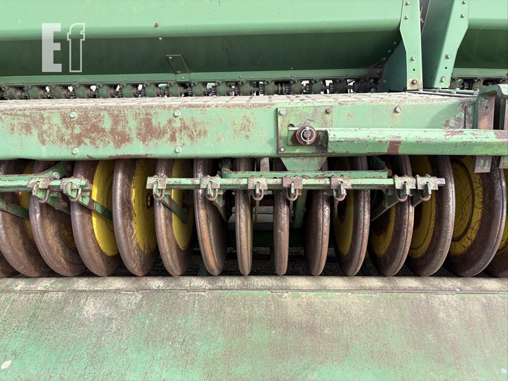 john-deere-9300-image-8