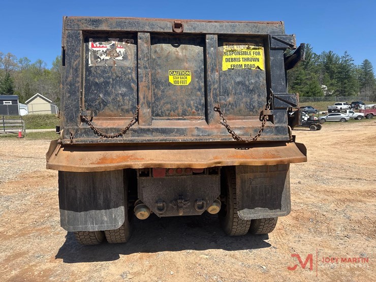 1994-ford-l9000-image-6