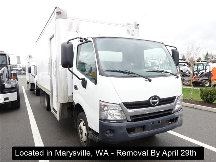 2018-hino-195-image-15