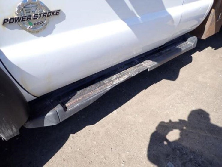 2016-ford-f550-xlt-image-30