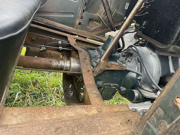 1935-ford-wrecker-image-70