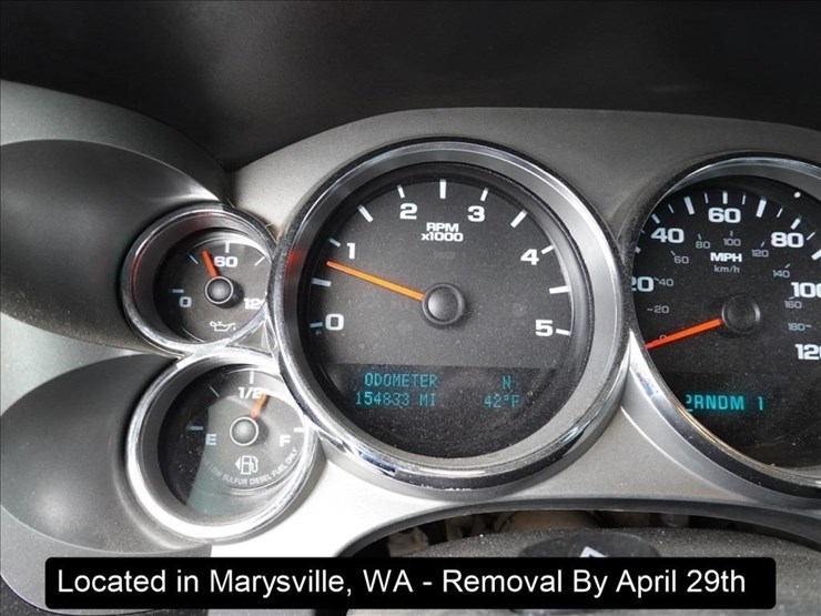 2011-chevrolet-3500-image-15