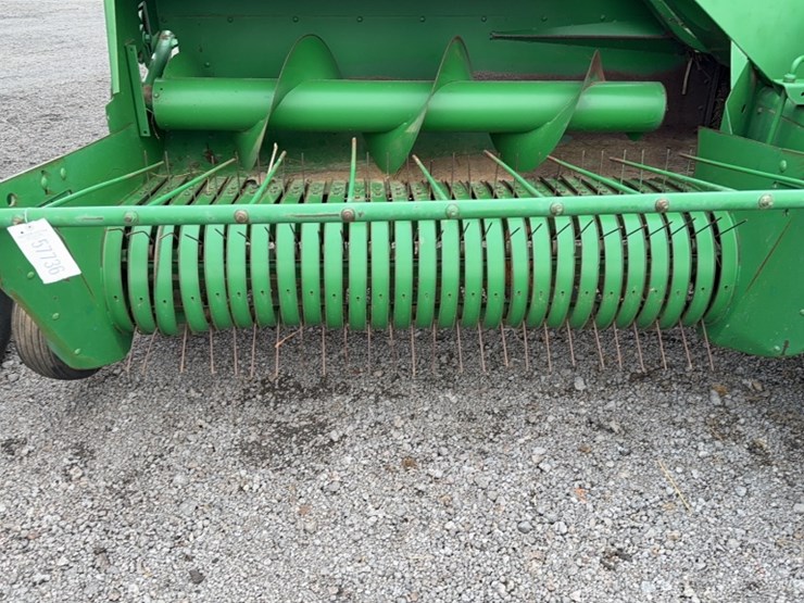 john-deere-328-image-3