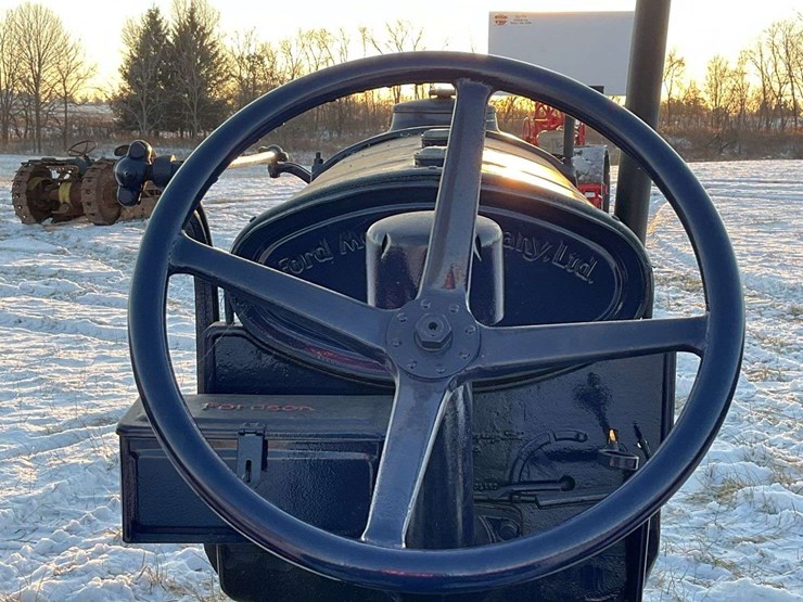 1937-fordson-all-around-england-image-9