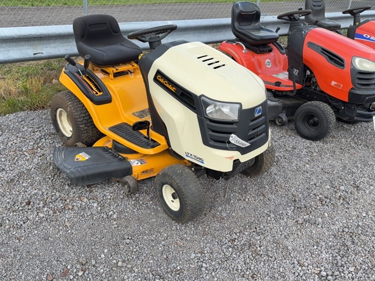 2012-cub-cadet-ltx1040-image-3