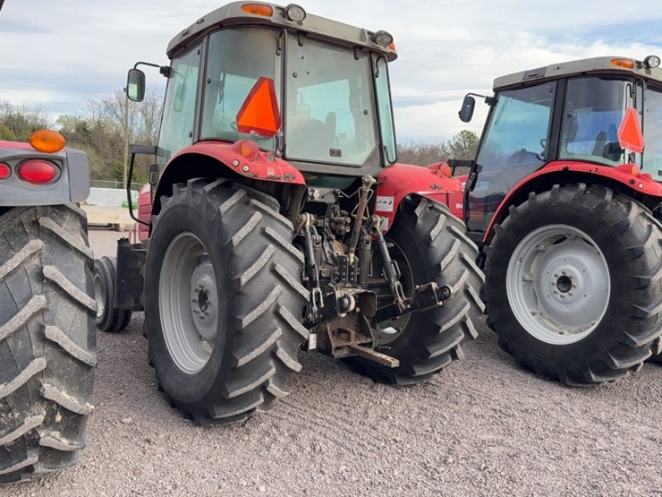 massey-ferguson-5435-image-10