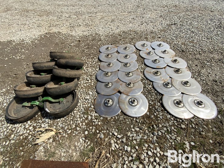 john-deere-1710-image-6