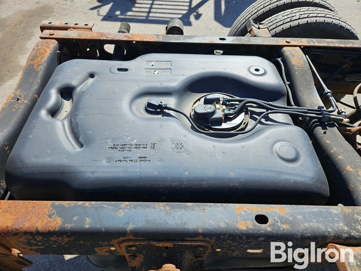 2011-dodge-ram-3500-image-14