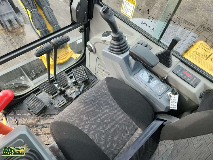 2025-xcmg-xe35u-image-28