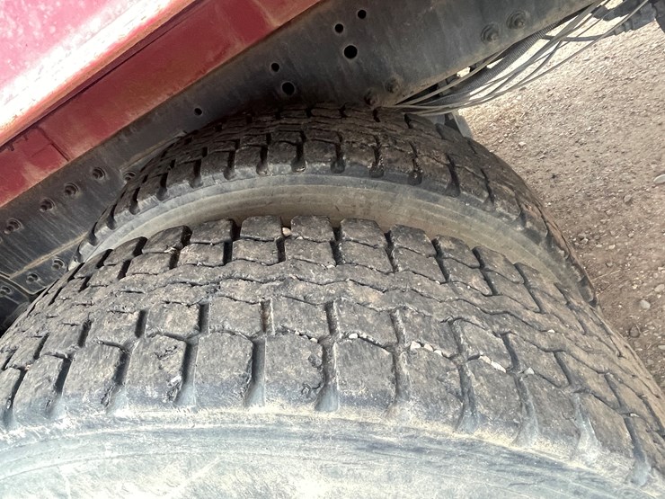 #216-•-1992-freightliner-water-truck-(has-mn-title)-(mora,-mn)-image-12