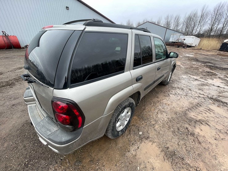 2003-chevrolet-trailblazer-image-29