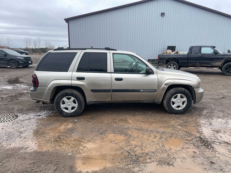 2003-chevrolet-trailblazer-image-4