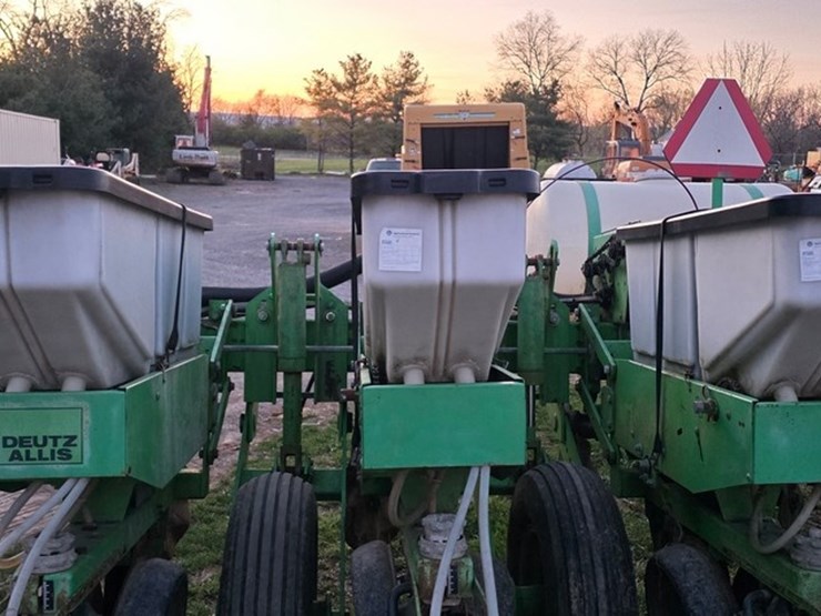 agco-allis-385-image-11