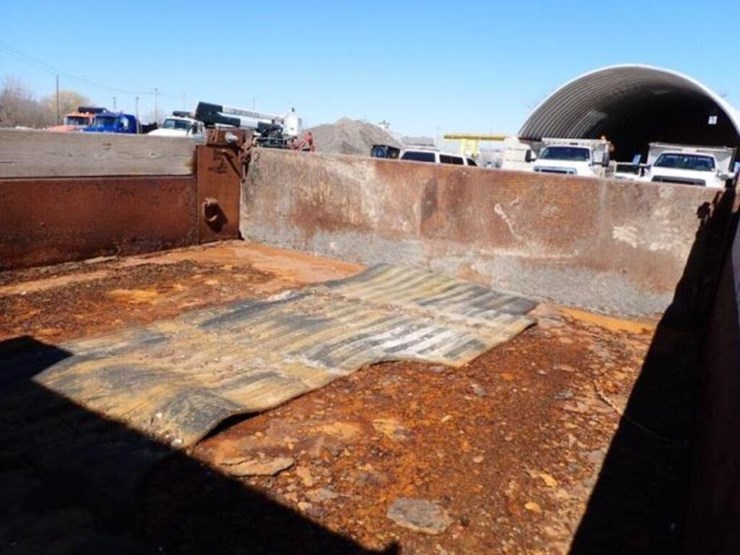 2007-ford-f550-xl-image-33