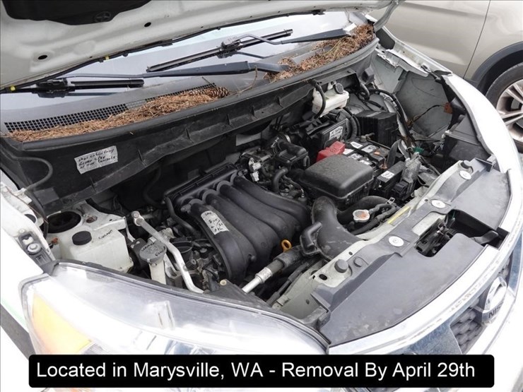 2014-nissan-nv200-image-18