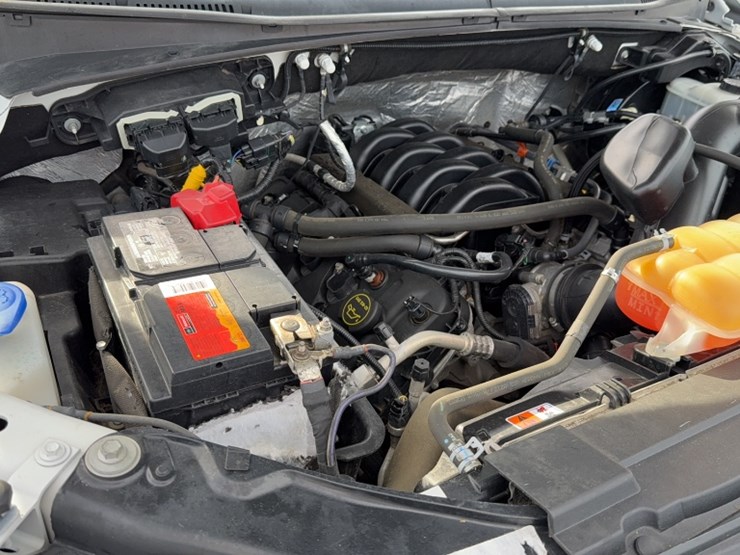 2016-ford-f150-image-23