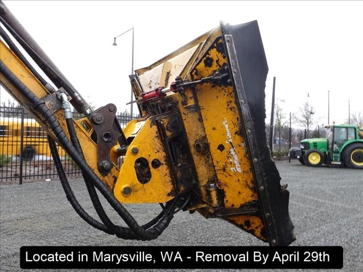 2012-new-holland-t6030-plus-image-35