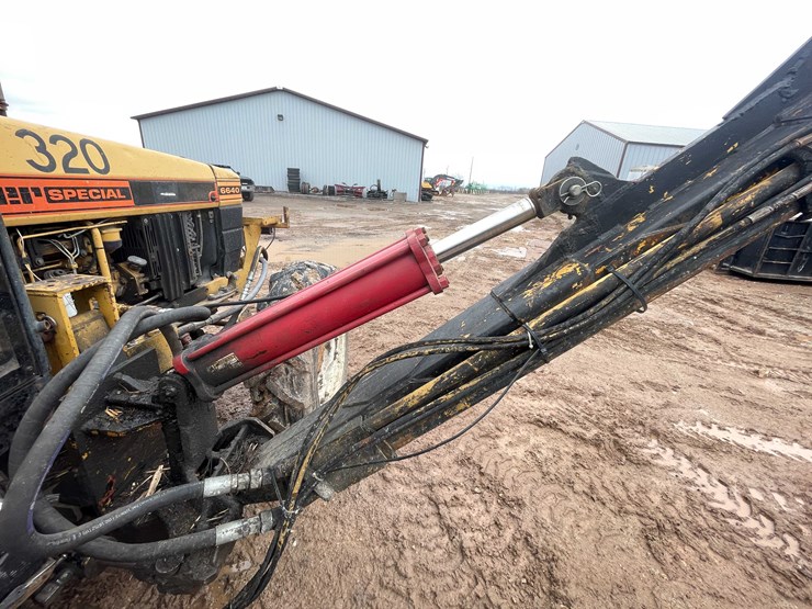 #408-•-tiger-special-6640-tractor-w/brush-cutter-(denmark,-wi)-image-18