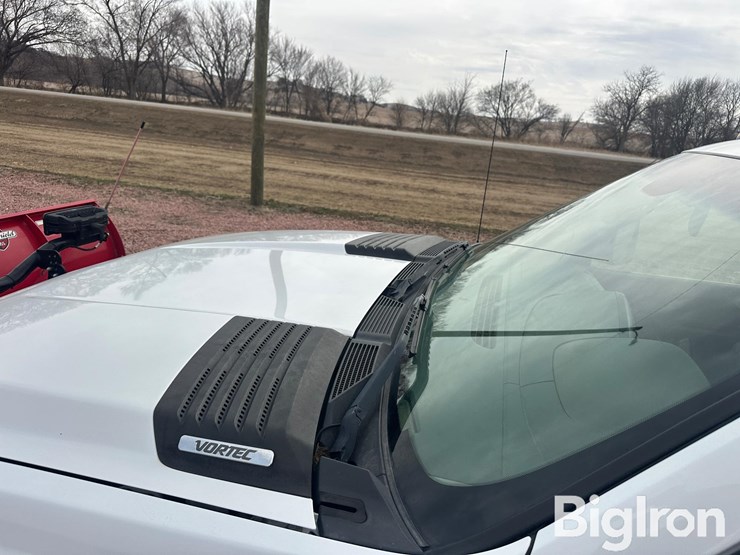 2010-chevrolet-3500-image-20