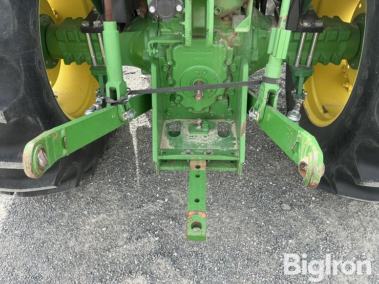 2015-john-deere-2-image-9